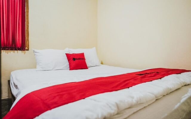 RedDoorz @ Pandega Padma