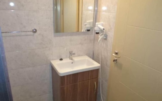 Merkez Otel