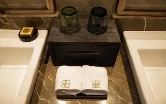 Gold Coast Hotel Wuxi