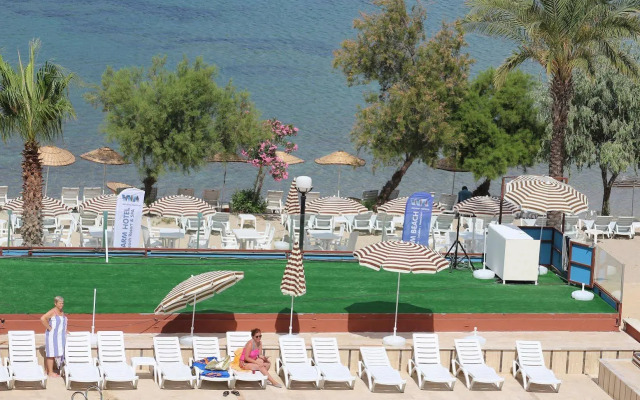 WA Cesme Farm Hotel Beach Resort & Spa