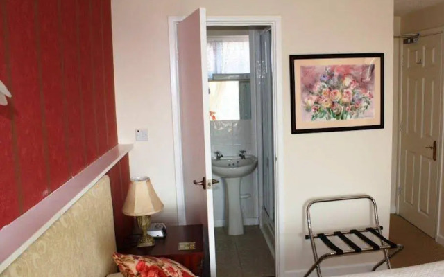 Woodlands Country House