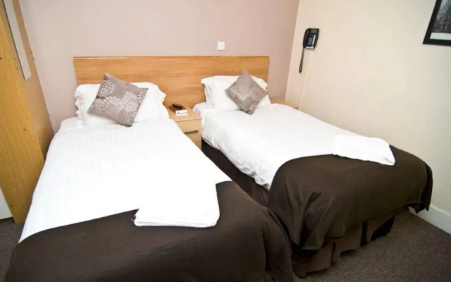 Holland Park Hotel