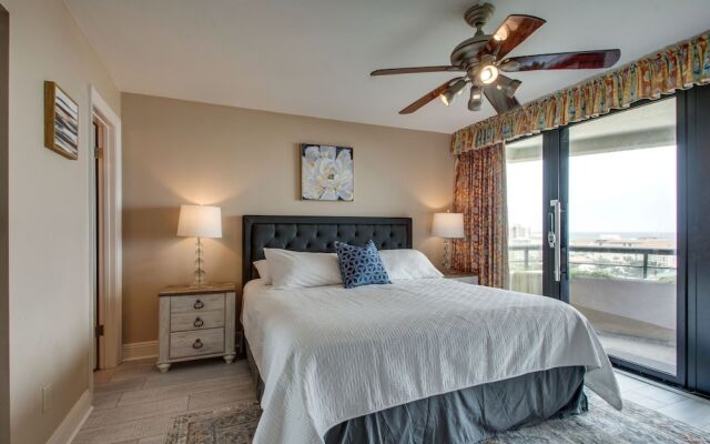 Elite Paradise 2 Bedroom Condo by RedAwning