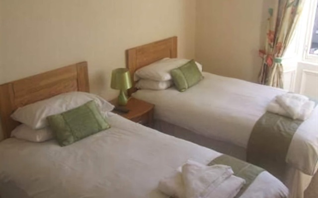 Hillside Hotel