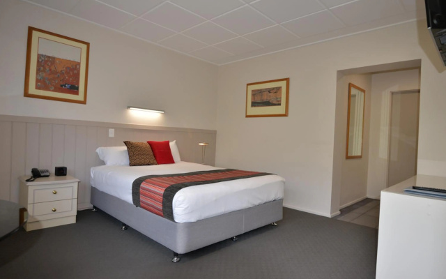 Country Comfort Amity Motel – Guest Rooms – Albany