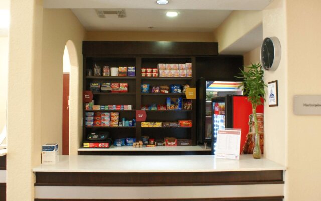 Comfort Suites Baytown I - 10