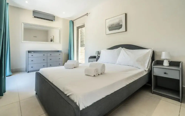 Vilamoura Pine Hills With Pool by Homing