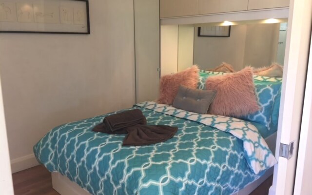 Potts Point Chic, Sydney Apartment