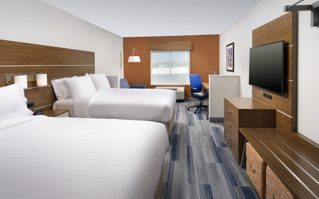 Holiday Inn Express & Suites New Braunfels