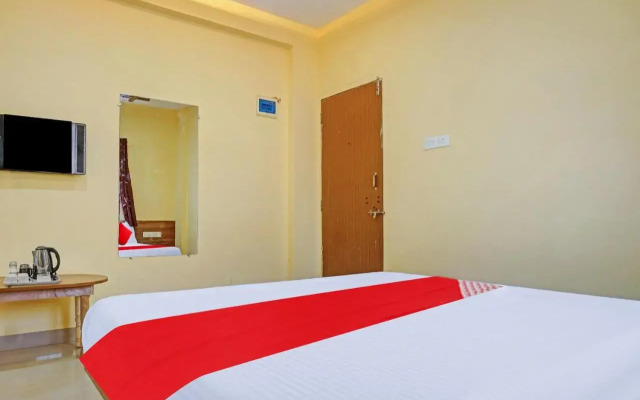 Oyo Flagship 807973 Hotel Kohinoor & Lodging