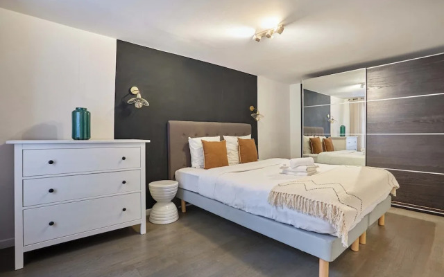 Apartment in the Heart of Paris 4 People