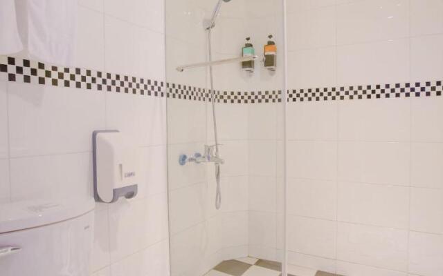 Yung An Business Hotel