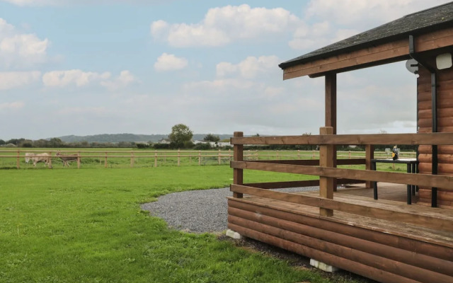 The Lodge at Crossroads Farm