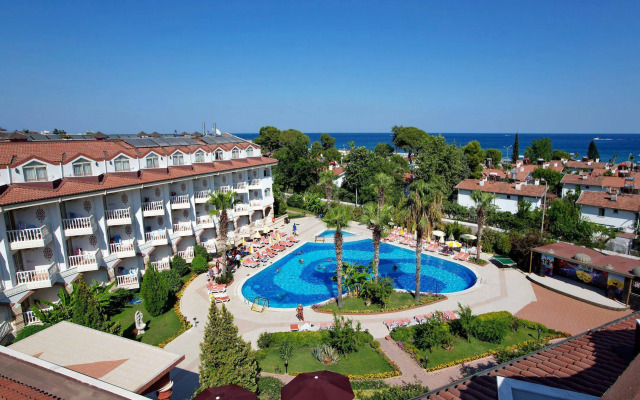Larissa Sultan's Beach