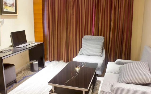 Eral Hotel