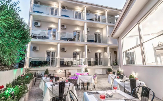 Palotel Gouvia Corfu Hotel