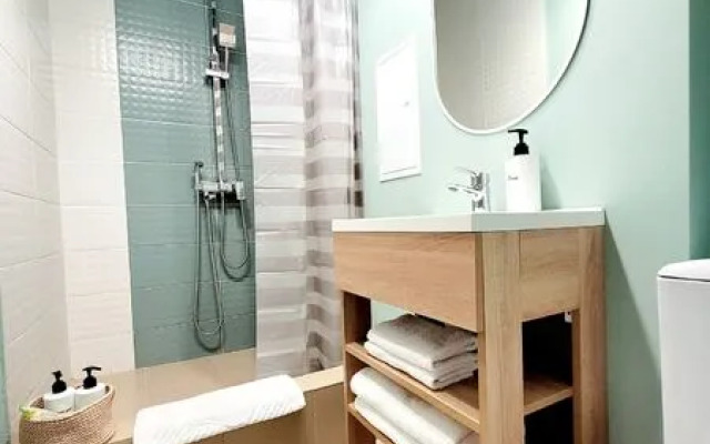 Неотель на пл. Ленина, д. 5