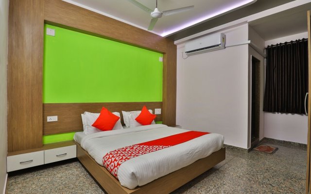 Hotel Ab Apple By OYO Rooms