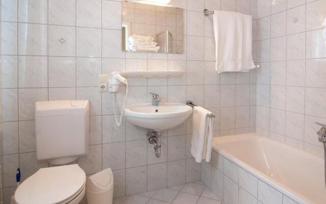 Garni-Wohlfühl -Aktiv Hotel Kronberg