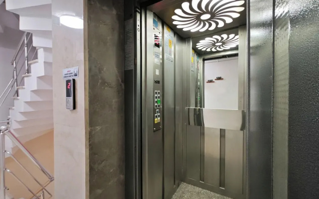 Marmada Suites