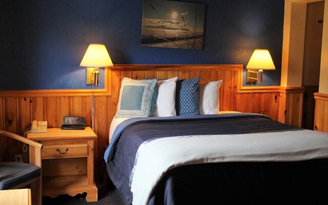 The Stonefence Resort