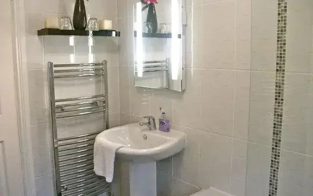 Robin Hill Bed and Breakfast