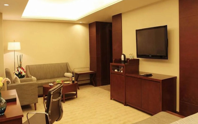 Sovereign International Hotel