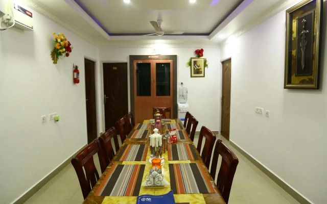 OYO 2140 Apartment Perungudi
