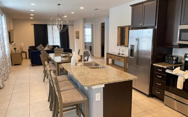 Elegant Family Home Pool Spa Themed Rooms