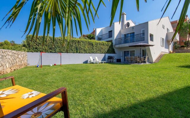 Amazing Home in Silo With Wifi and 3 Bedrooms