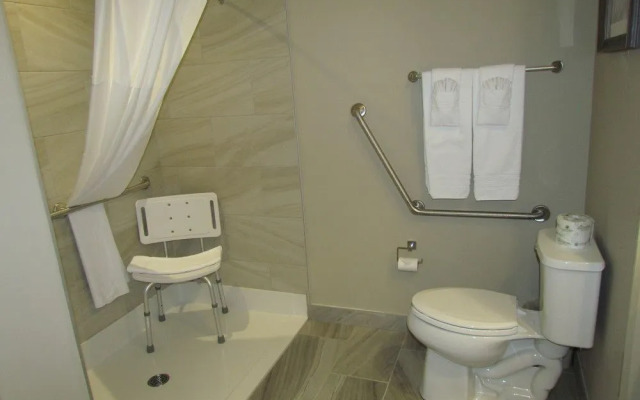 Days Inn and Suites Airdrie