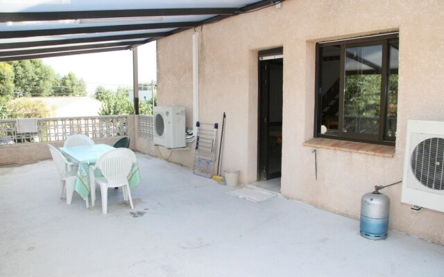 Apartment With 2 Bedrooms in Agde, With Enclosed Garden and Wifi - 200