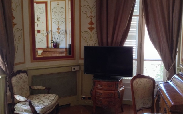 Hostellerie les Frenes