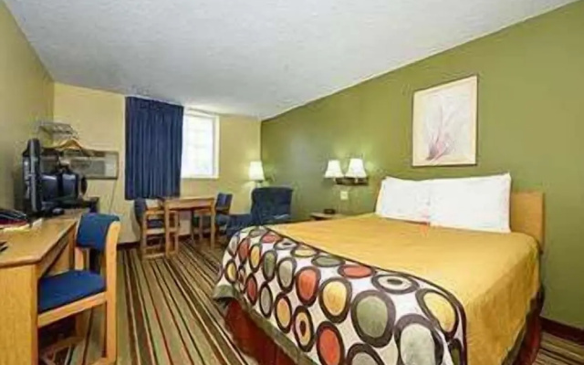 Super 8 Minot