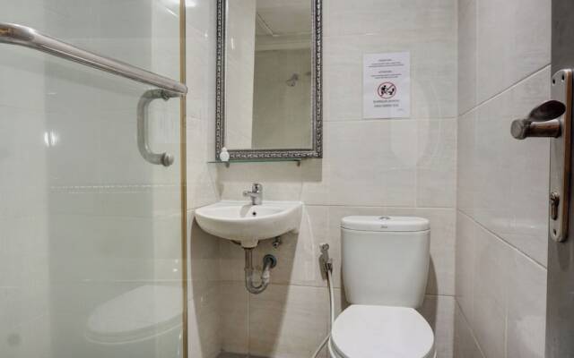 Super OYO Townhouse Oak Grand Orienchi