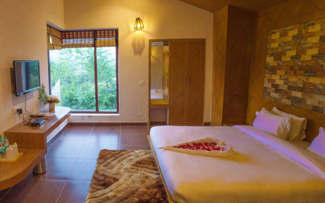 The Roar Resort