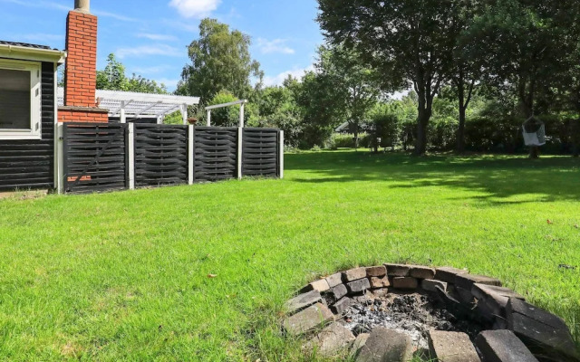 Radiant Holiday Home in Glesborg near Sea