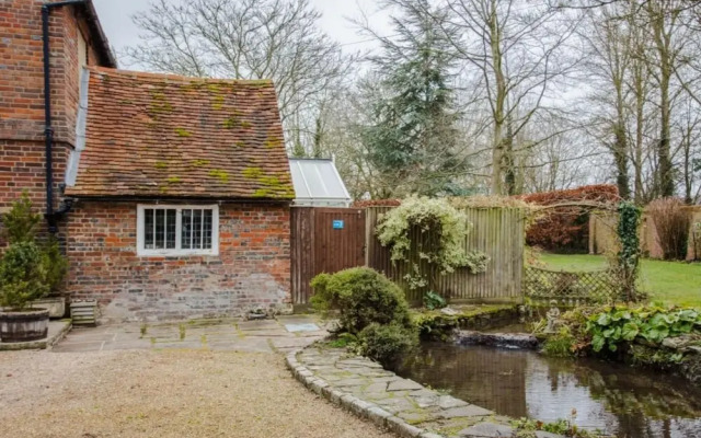 The Royal Retreat -elegant 7bdr With Garden