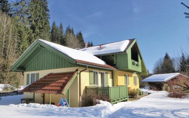 Beautiful Home in Bayerisch Eisenstein With 3 Bedrooms and Wifi