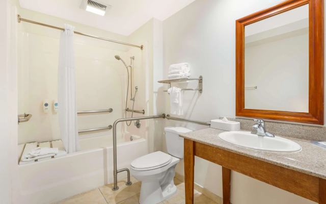 Comfort Inn Cockatoo near LAX Airport