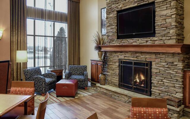 Hampton Inn & Suites Youngstown-Canfield