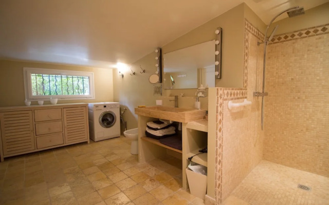 Aux Oiseaux de Provence