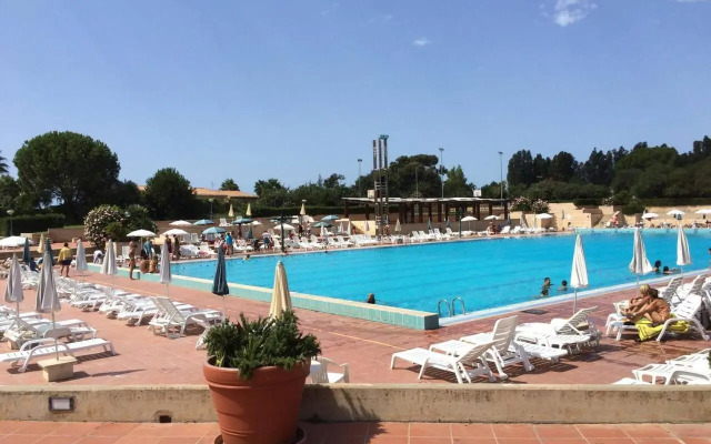 Moro House - in Athena Resort
