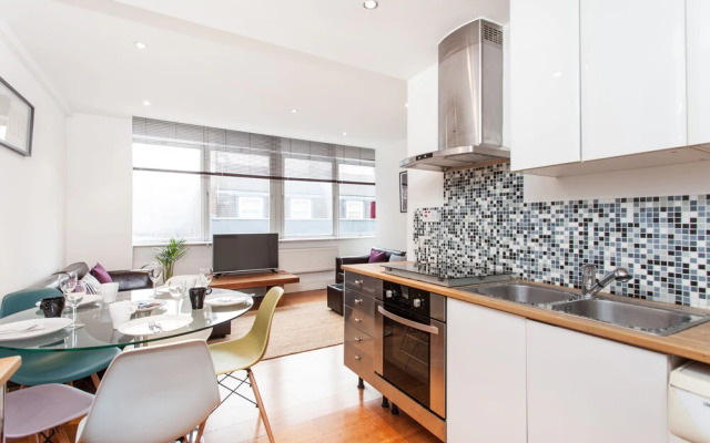 Spacious Apartment Berwick St &Oxford St