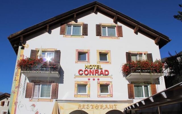 Hotel Conrad