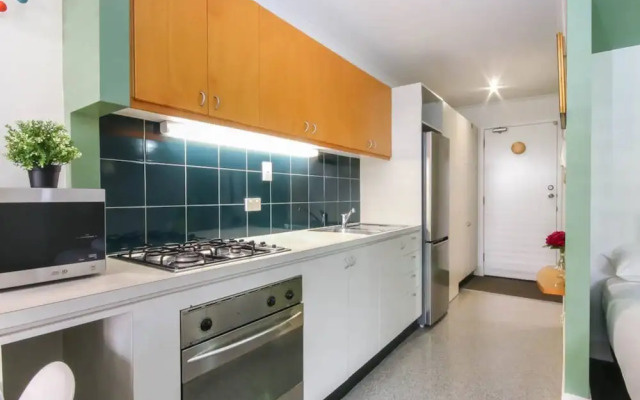 Open-plan Studio In Great Location