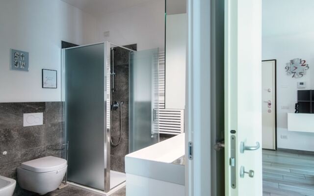 JOIVY Luxury flat & Lake Como view