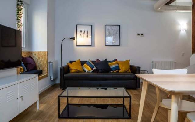 Charming & Modern 2bed in Madrid's City Center