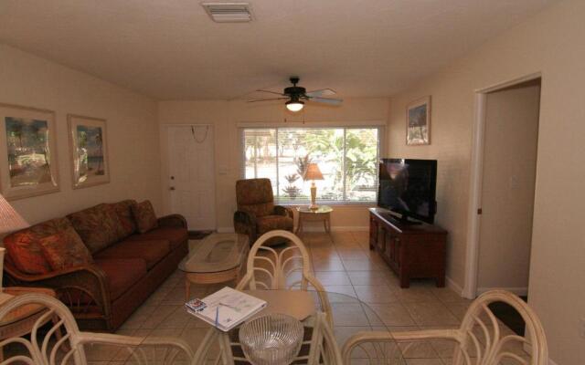 Tropical Villas of Venice Beach