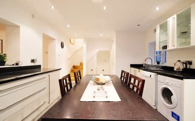 Garden Flat for 4 in Kentish Town/camden
